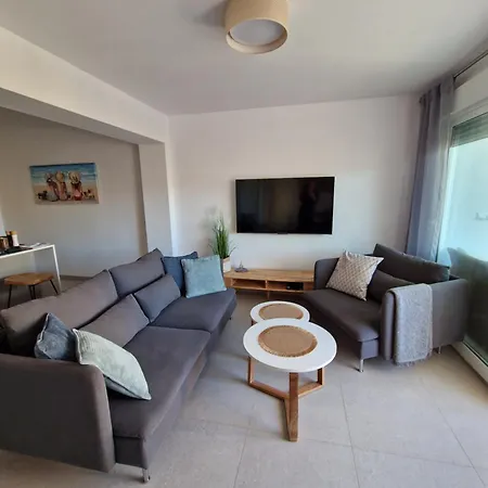 Aquamarina J&b Solo Familias アパート